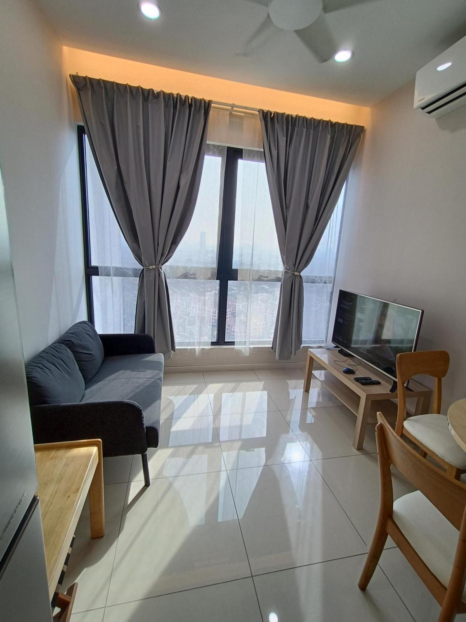 Highpark Suites Kelana Jaya By Kenangan Homes Petaling Jaya Eksteriør billede